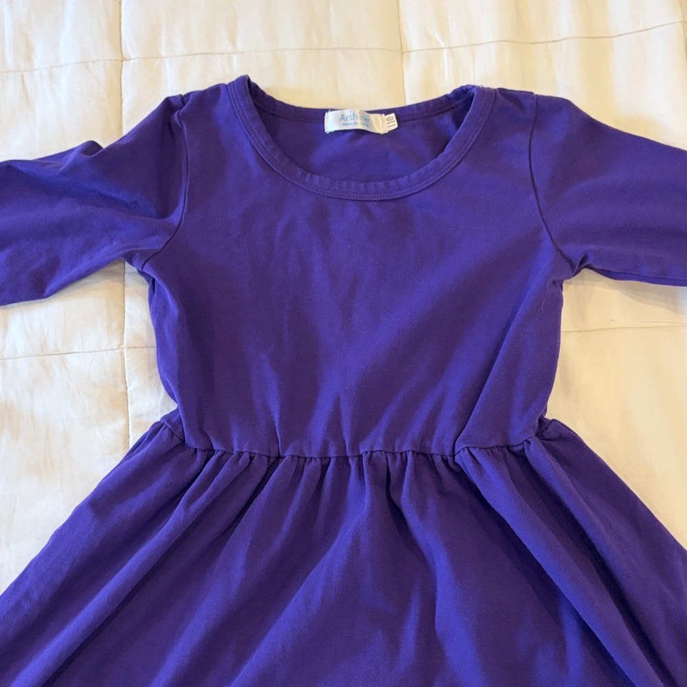 Arshiner purple long-sleeve skater-style dress size 110 (US equivalent 5-5T) - Picture 2 of 6